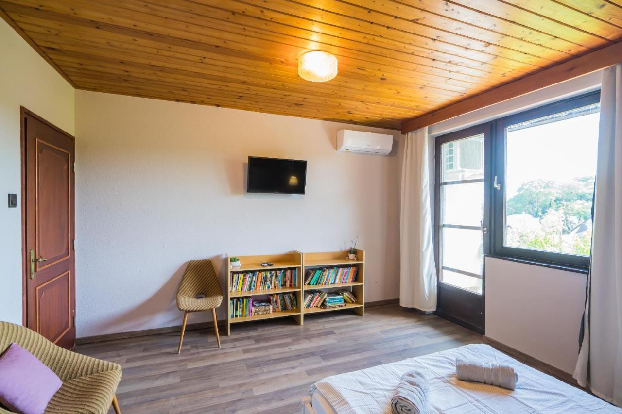 Regoczy Vendeghaz Zamardi Hotel ภายนอก รูปภาพ