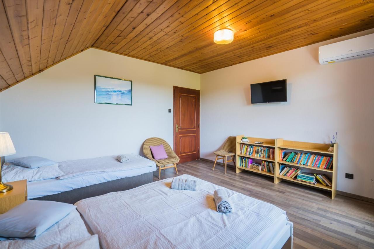 Regoczy Vendeghaz Zamardi Hotel ภายนอก รูปภาพ